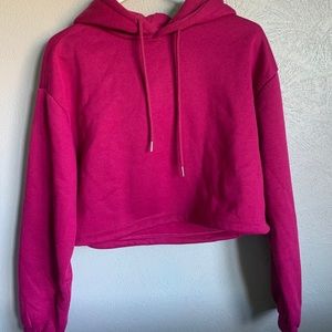 Cropped hoodie